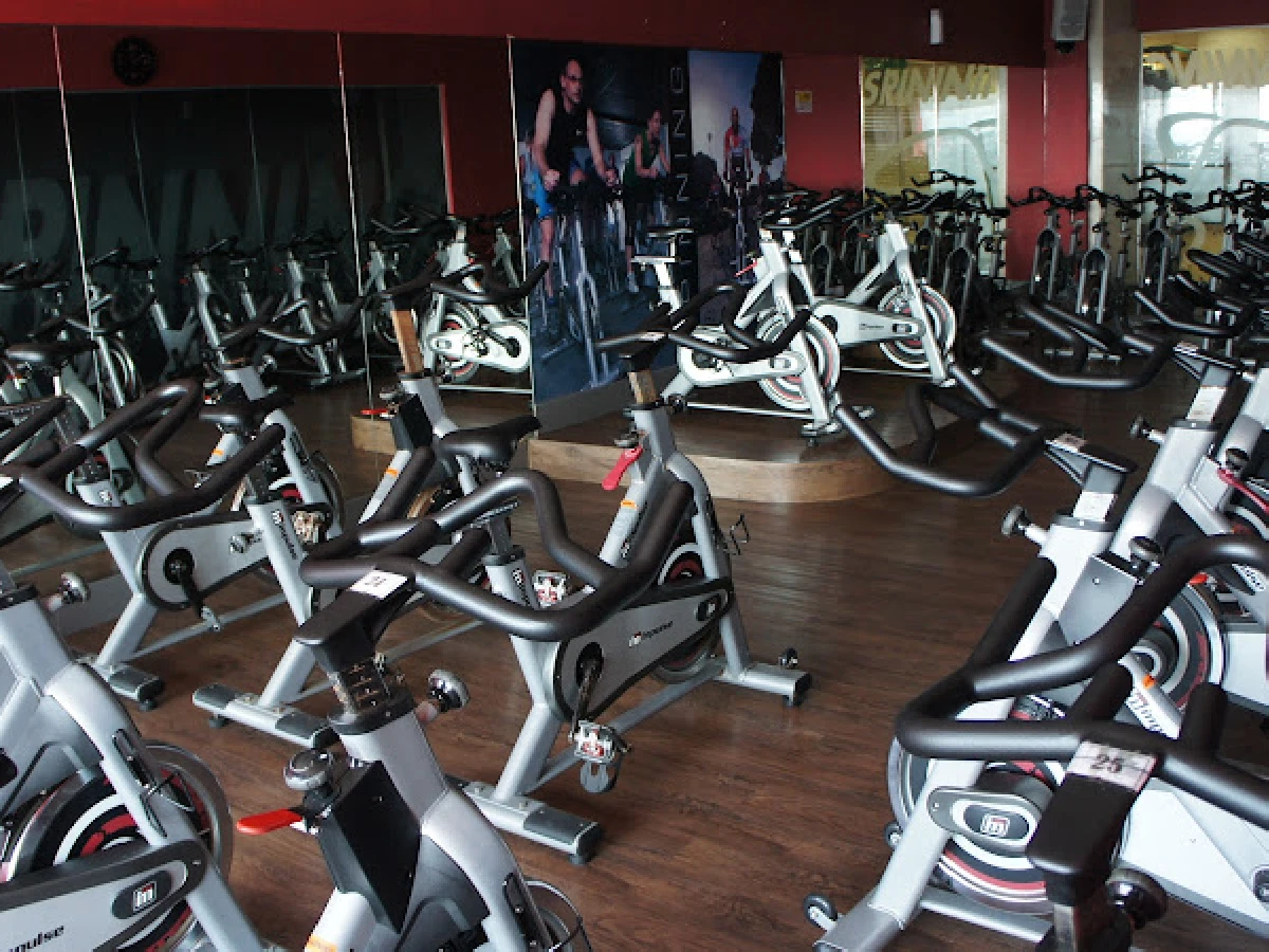 osbond-gym-mangga-dua-square.jpg
